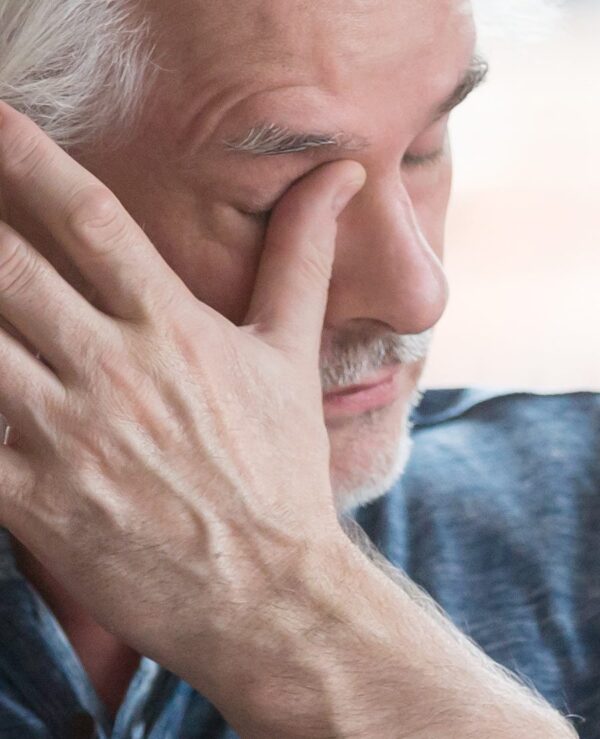 Specialist dry eye consultation and diagnostic assessment